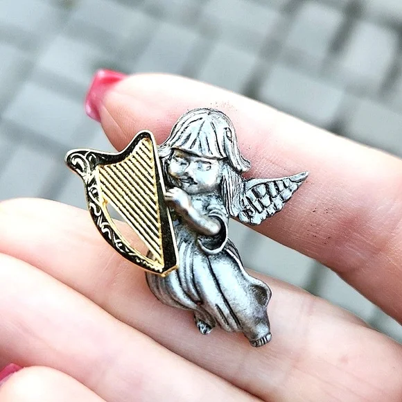 CAMCO Two Tone Mixed Metal Angel With Child And Angel With Harp Clutch Pins - Picture 4 of 5